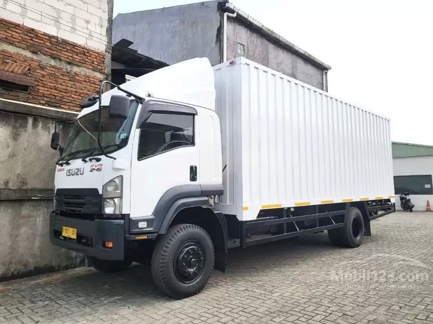 Cara Memilih Karoseri Isuzu